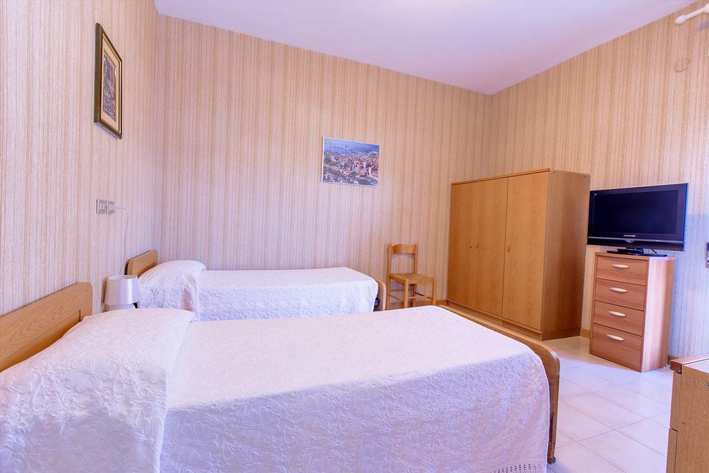 Hotel Residence Ulivi E Palme كالياري المظهر الخارجي الصورة